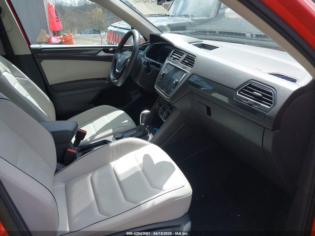 3VV4B7AX6JM220159 Volkswagen Tiguan 2.0t Sel Premium