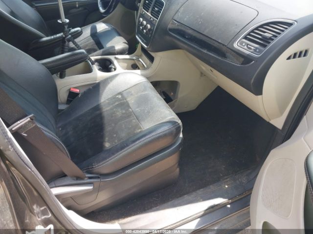 2C4RDGCG0JR218203 Dodge Grand Caravan Sxt