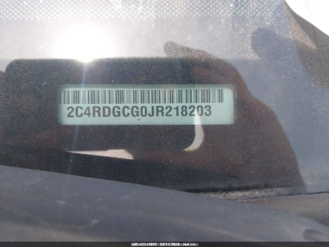 2C4RDGCG0JR218203 Dodge Grand Caravan Sxt