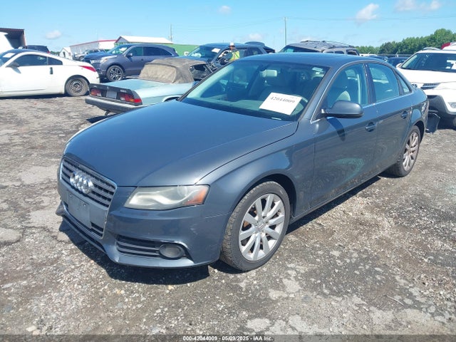 2010 AUDI A4 WAUFFAFL2AN007906 Photo 1
