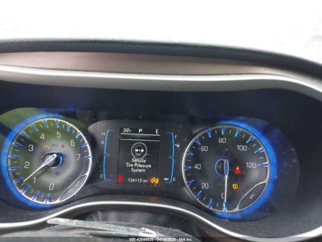 2C4RC1BG1HR797200 Chrysler Pacifica Touring-l