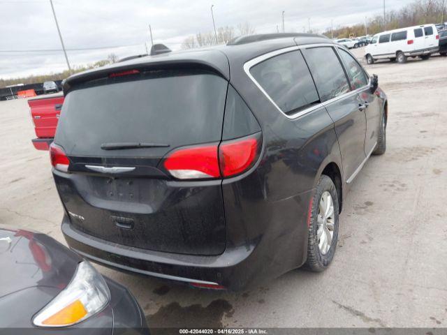 2C4RC1BG1HR797200 Chrysler Pacifica Touring-l