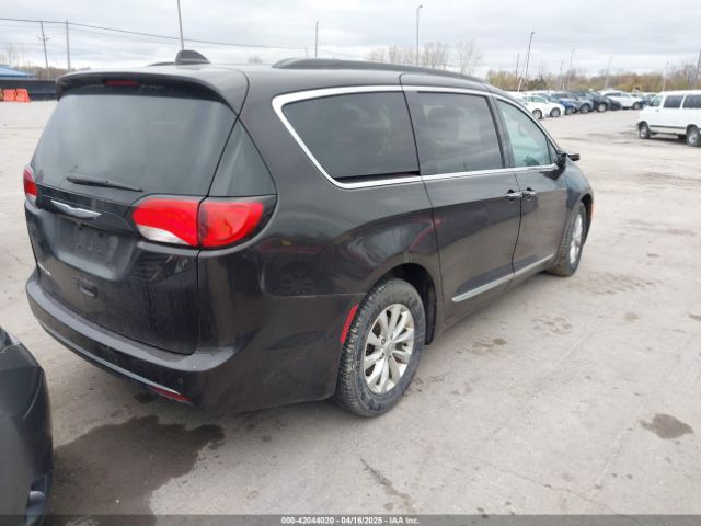 2C4RC1BG1HR797200 Chrysler Pacifica Touring-l