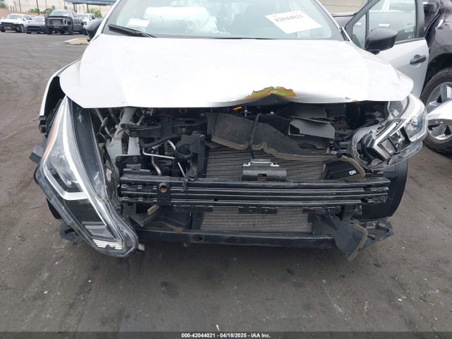 3N1CN8DV4RL865799 Nissan Versa 1.6 S