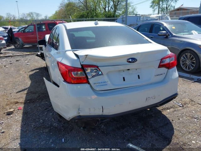4S3BNAC6XJ3026122 Subaru Legacy 2.5i Premium
