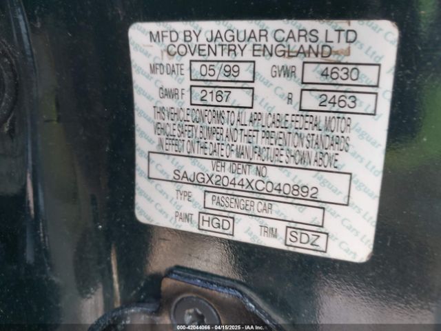 1999 JAGUAR XK8 SAJGX2044XC040892 Photo 8