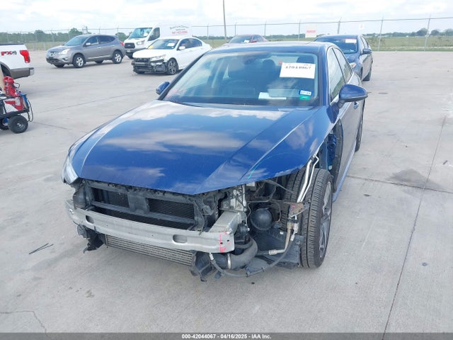 WAULMAF48HN036211 Audi A4 2.0t Ultra Premium