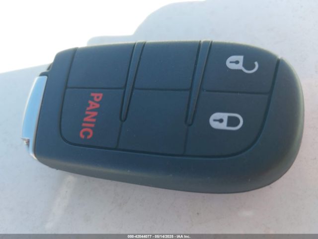 1C4RJEAG4FC721796 Jeep Grand Cherokee Laredo