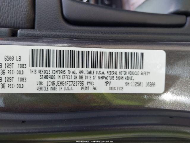 1C4RJEAG4FC721796 Jeep Grand Cherokee Laredo