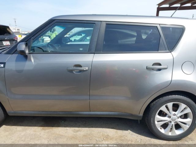 KNDJP3A59F7115823 KIA SOUL +