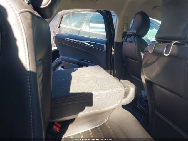 3FA6P0H95GR376217 Ford FUSION SE