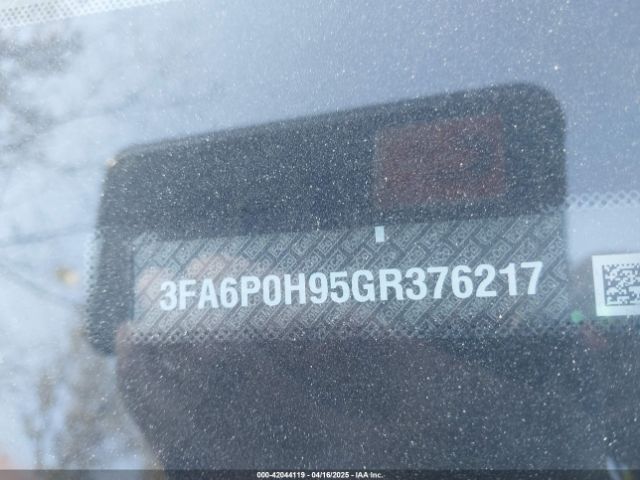 3FA6P0H95GR376217 Ford FUSION SE