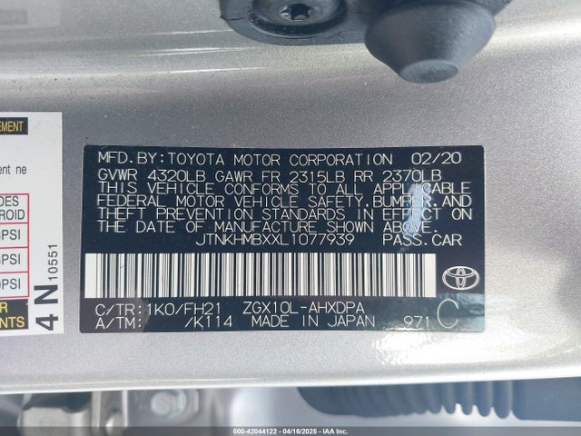 JTNKHMBXXL1077939 Toyota C-HR LE