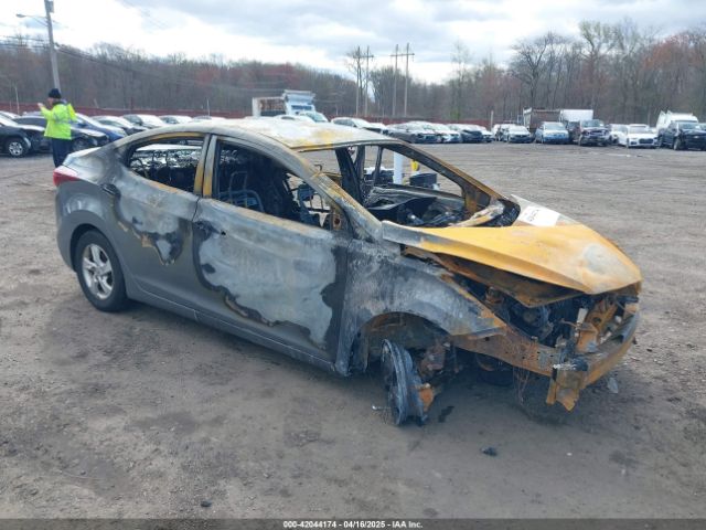 5NPDH4AE1EH456210 Hyundai ELANTRA SE