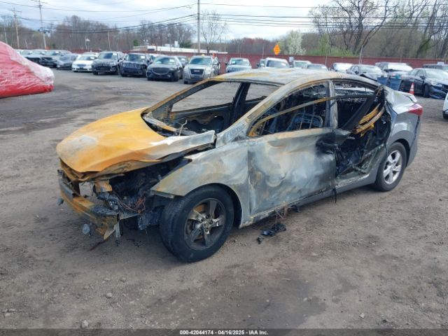 5NPDH4AE1EH456210 Hyundai ELANTRA SE