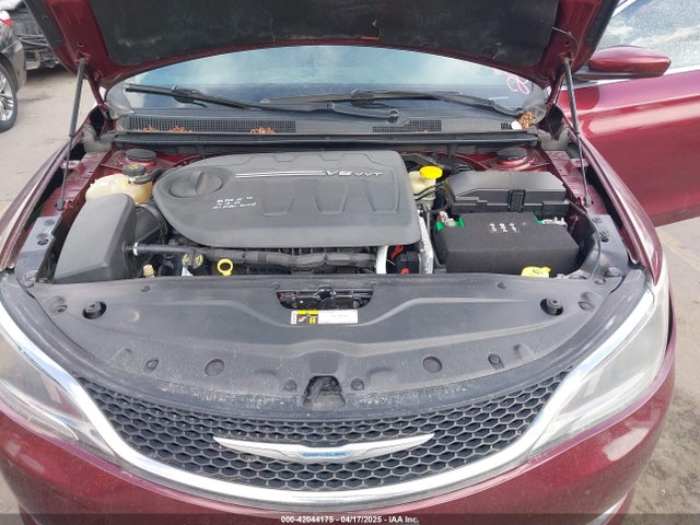 1C3CCCAG2GN157810 Chrysler 2016