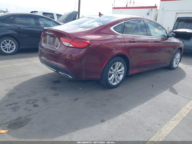 1C3CCCAG2GN157810 Chrysler 2016