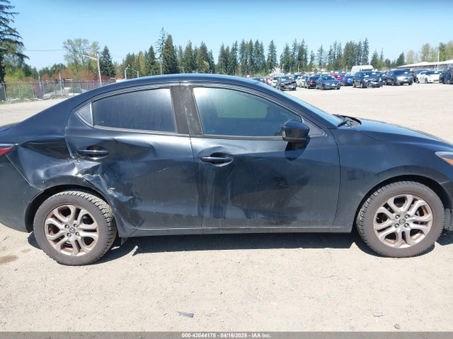 3MYDLBYV4HY151222 Toyota YARIS IA