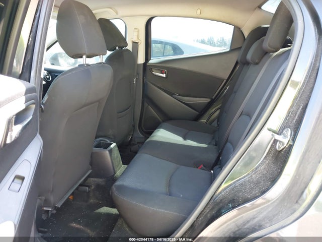 3MYDLBYV4HY151222 Toyota YARIS IA