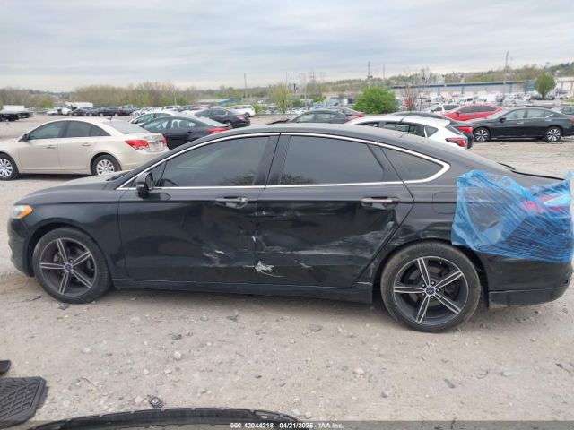 3FA6P0HD0GR205184 Ford FUSION SE