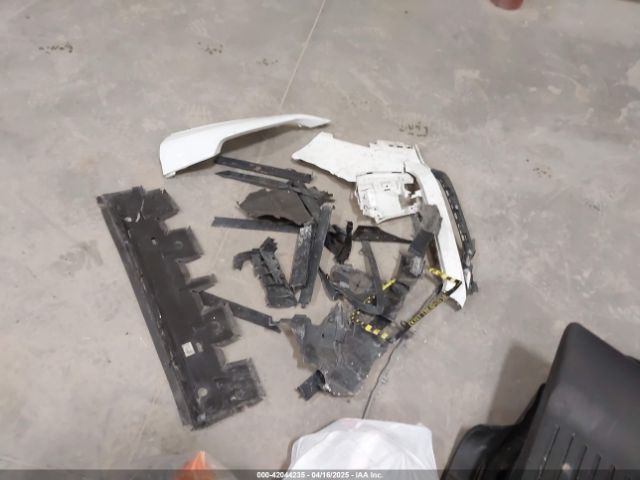 WA1LAAF73JD028903 Audi Q7 3.0t Premium