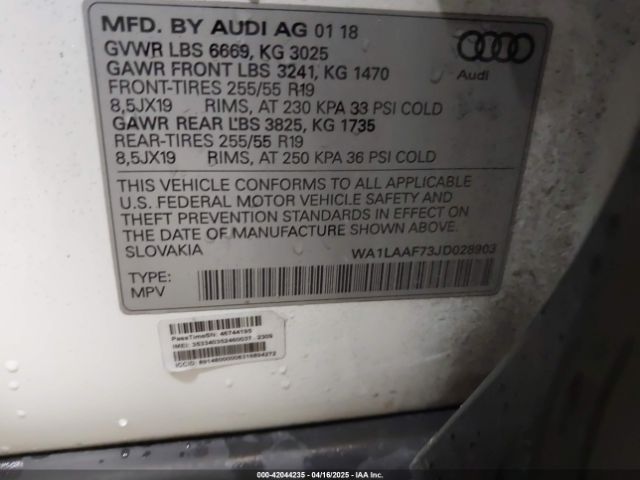 WA1LAAF73JD028903 Audi Q7 3.0t Premium