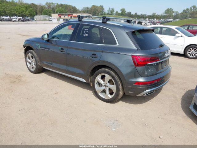 2022 AUDI Q5 WA1EAAFY8N2001294 Photo 2