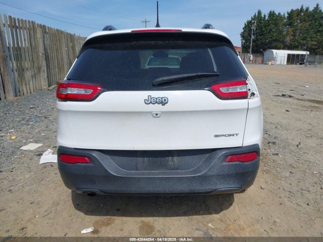 1C4PJLAB9GW352580 Jeep Cherokee Sport