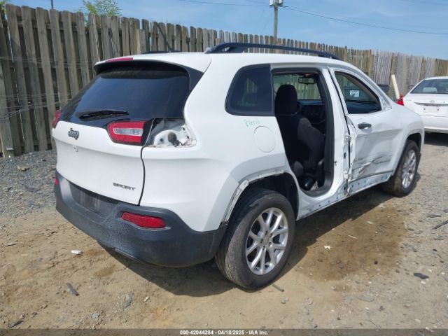 1C4PJLAB9GW352580 Jeep Cherokee Sport