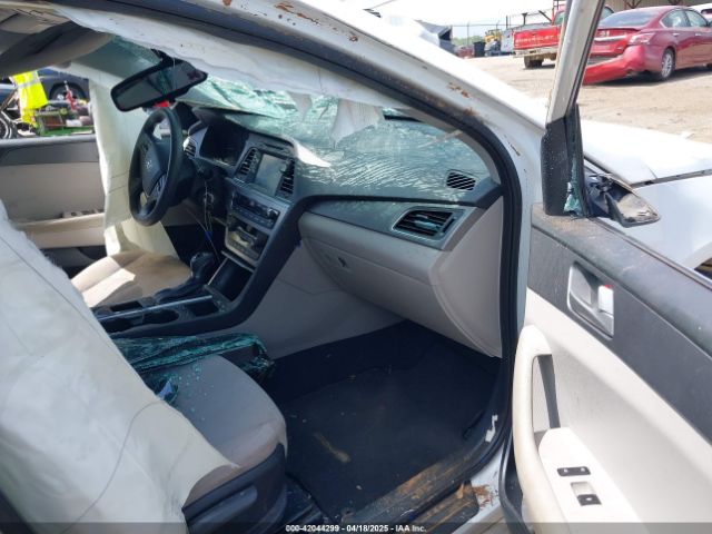 5NPE24AFXGH378561 Hyundai SONATA SE