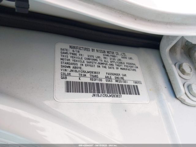 JN1BJ1CRXJW283837 Nissan Rogue Sport Sv