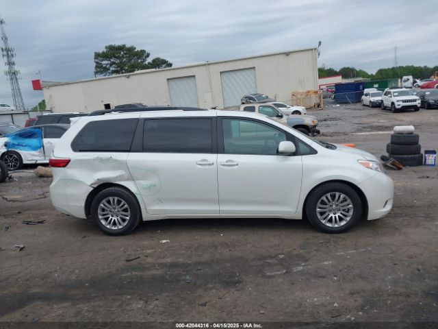 5TDYK3DC1GS723205 Toyota Sienna Xle Premium 8 Passenger