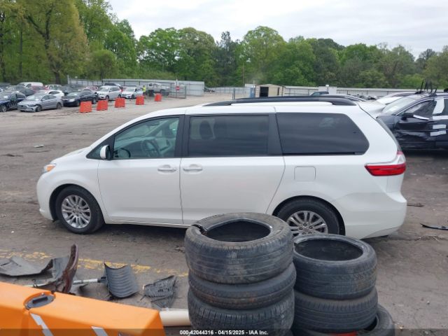 5TDYK3DC1GS723205 Toyota Sienna Xle Premium 8 Passenger