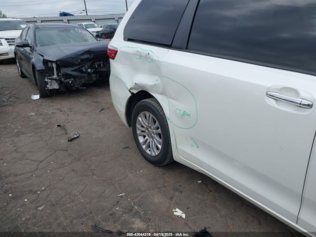 5TDYK3DC1GS723205 Toyota Sienna Xle Premium 8 Passenger