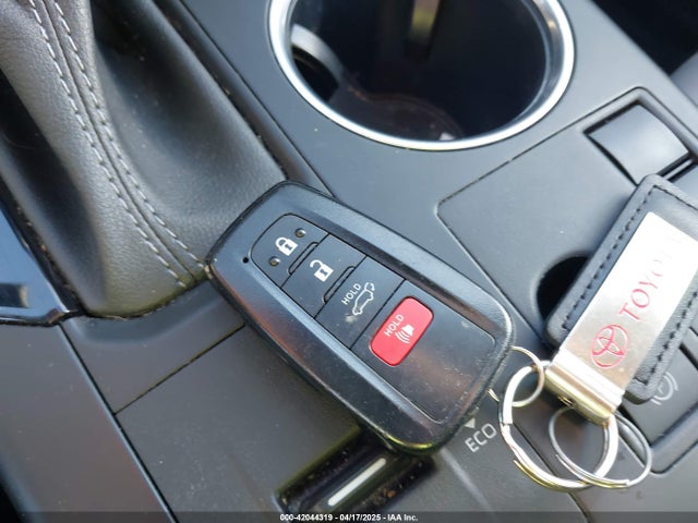 5TDKDRAH7PS525179 Toyota Highlander Xle