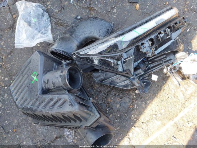 1GNEREKS7RJ245173 Chevrolet Traverse Fwd Ls