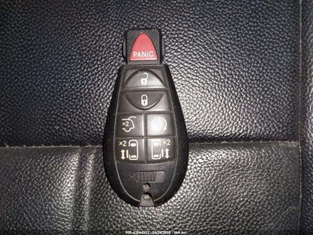 2C4RC1BG1FR676132 Chrysler Town & Country Touring