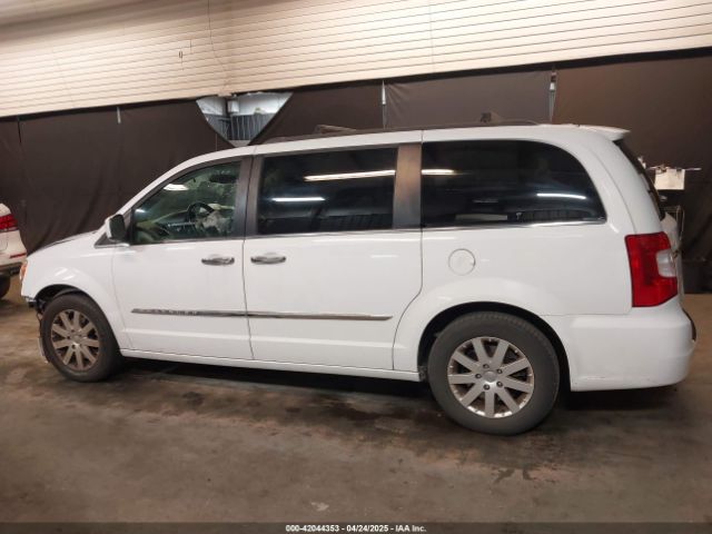 2C4RC1BG1FR676132 Chrysler Town & Country Touring