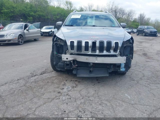 1C4PJMDS4FW650454 Jeep Cherokee Limited