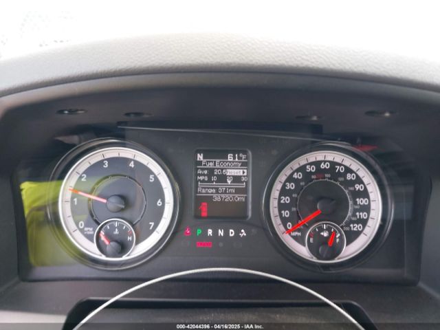 1C6RR6FG5LS151064 RAM 1500 Classic Tradesman  4x2 6'4 Box