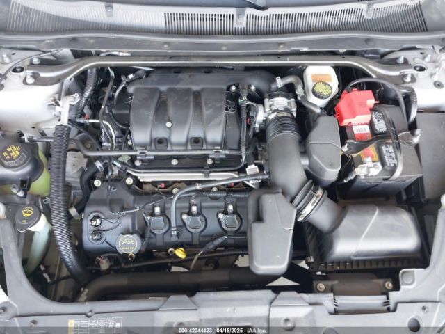 1FAHP2D86JG136741 Ford TAURUS SE