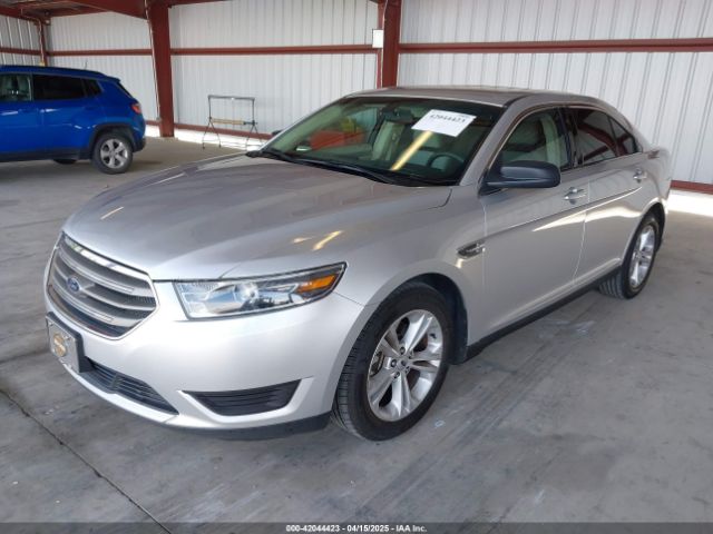 1FAHP2D86JG136741 Ford TAURUS SE
