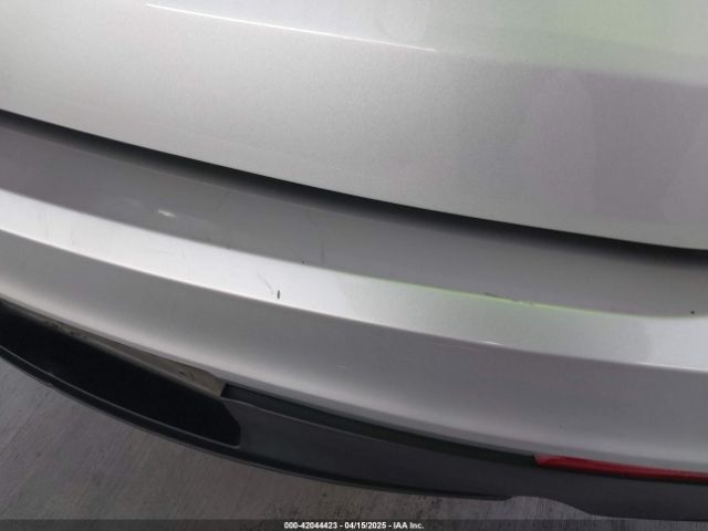 1FAHP2D86JG136741 Ford TAURUS SE