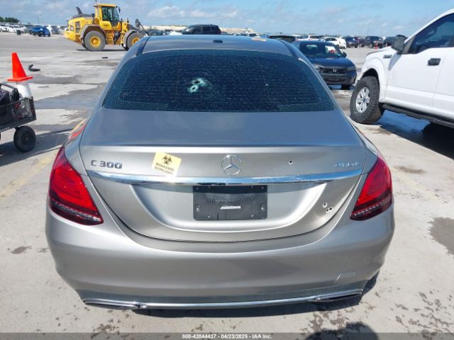 55SWF8EB0KU314445 Mercedes-Benz C 300 4matic