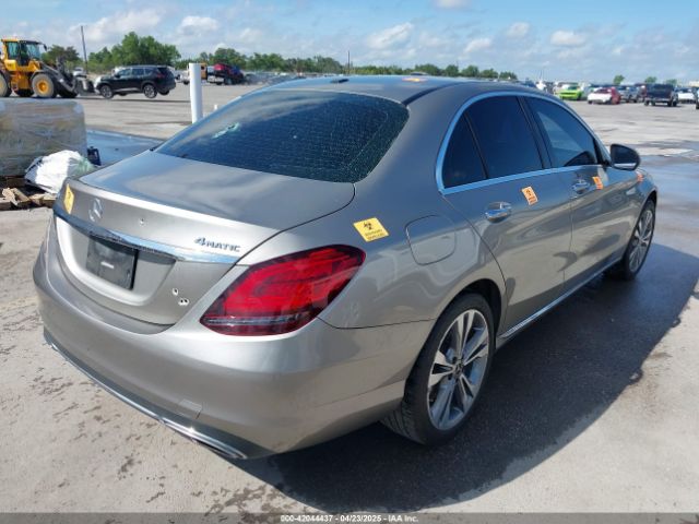 55SWF8EB0KU314445 Mercedes-Benz C 300 4matic