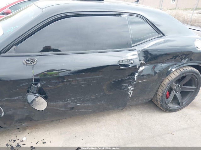 Dodge Challenger Srt 392 2018 2C3CDZDJ4JH209509 Image 17