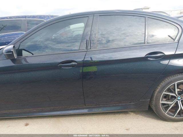 WBA53BH04MCF37326 BMW 530I