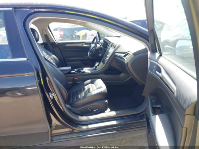 3FA6P0H92FR247432 Ford FUSION SE