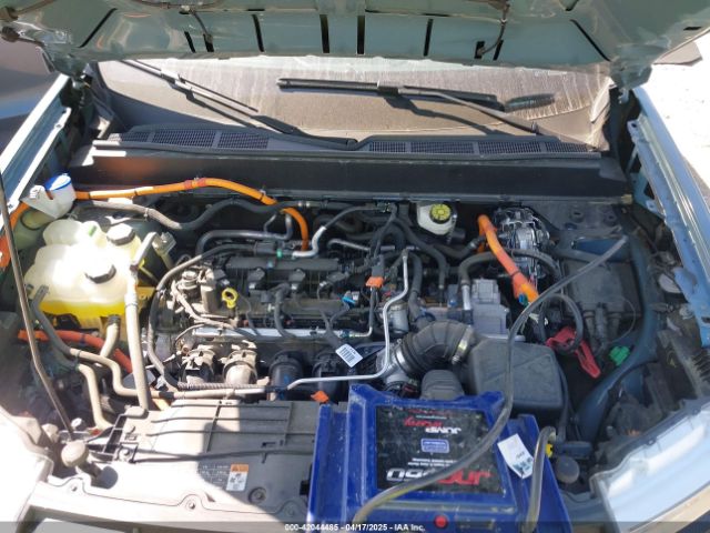 3FTTW8E3XPRA87736 Ford Maverick Lariat