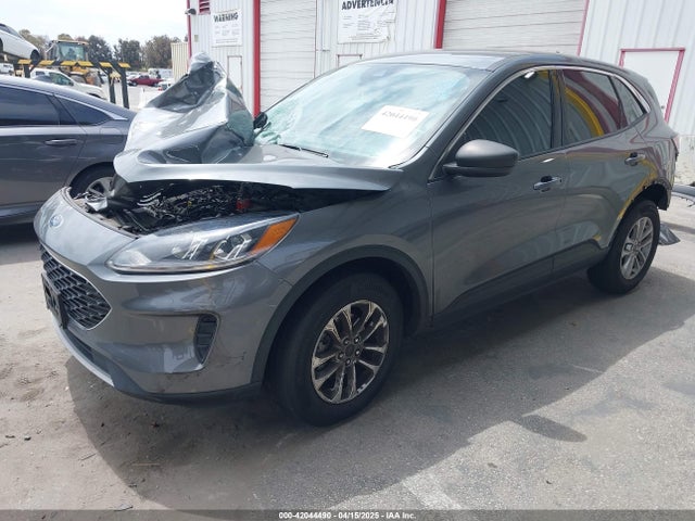 1FMCU9G65NUA59587 Ford ESCAPE SE